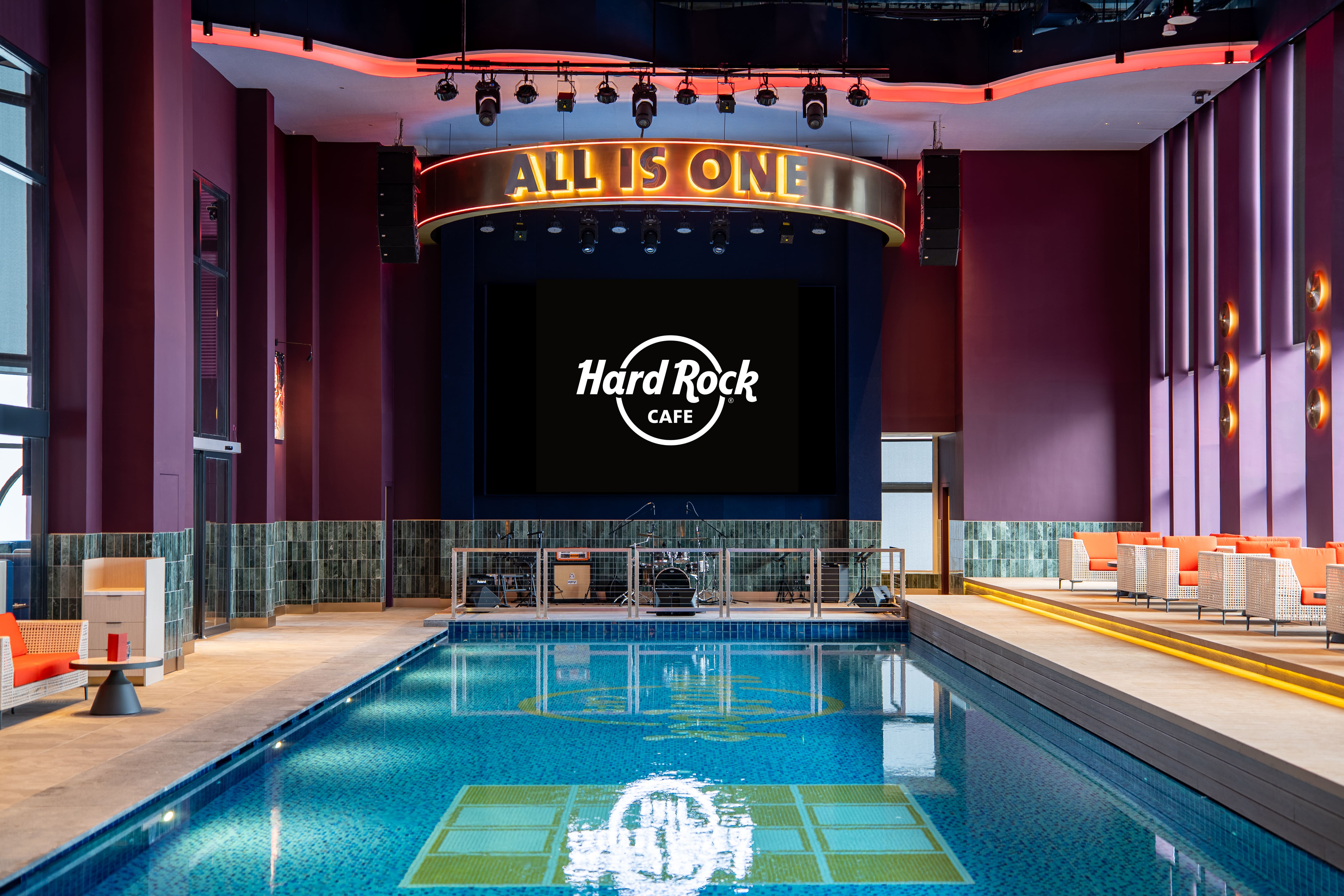 Hard Rock Cafe Genting Officially Opens